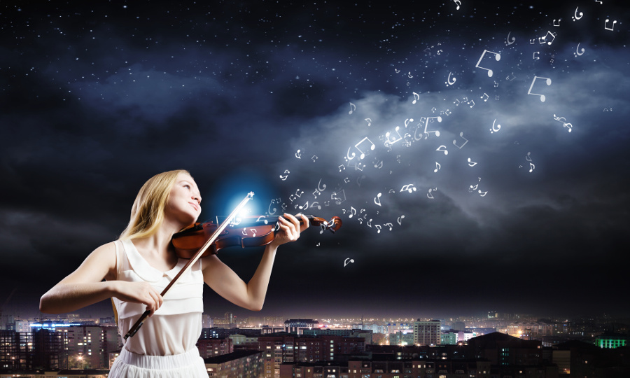 Teatro - Chica tocando el violín